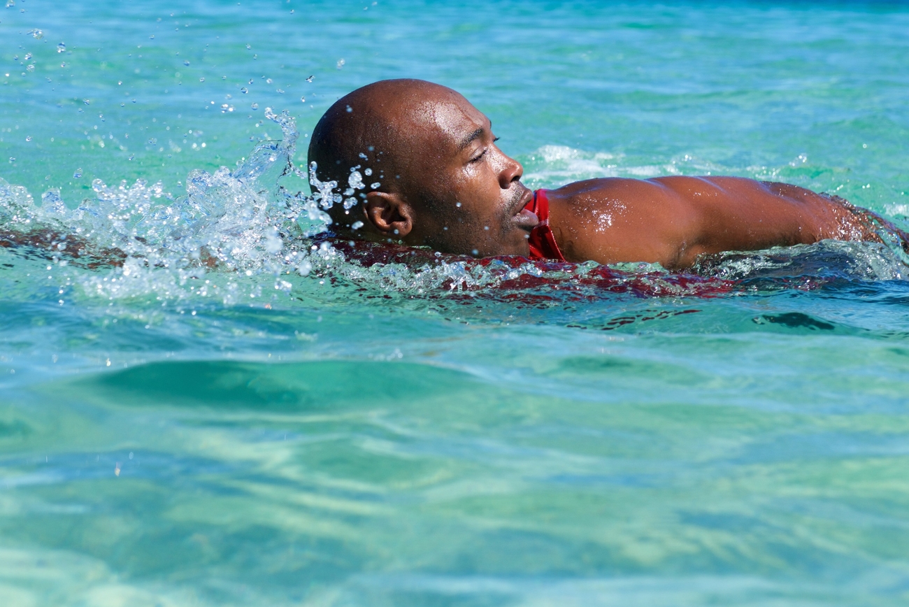 What is cold therapy and what are its benefits? We've done a deep dive on cold therapy to understand what it is, how it works and whether it's good for you.